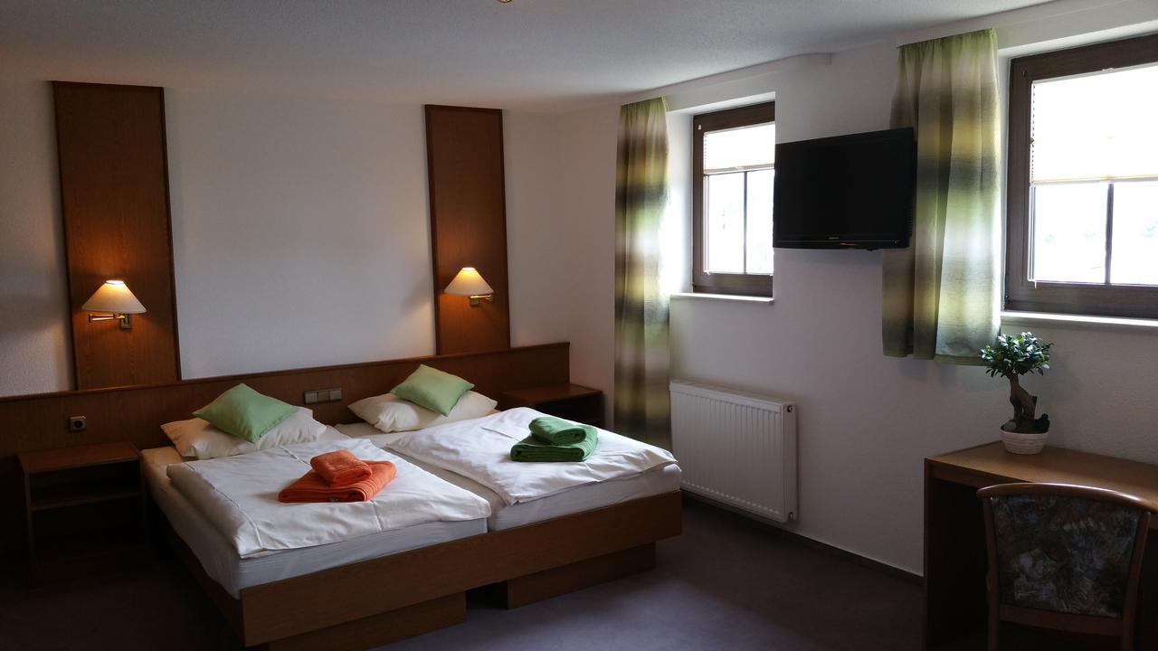 Hotel Am Markt Ehrenfriedersdorf Dış mekan fotoğraf