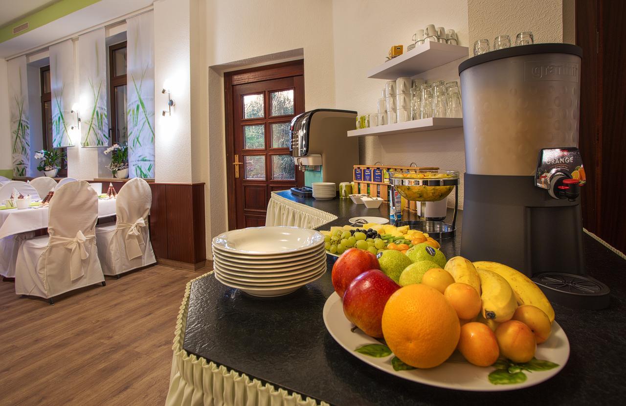 Hotel Am Markt Ehrenfriedersdorf Dış mekan fotoğraf