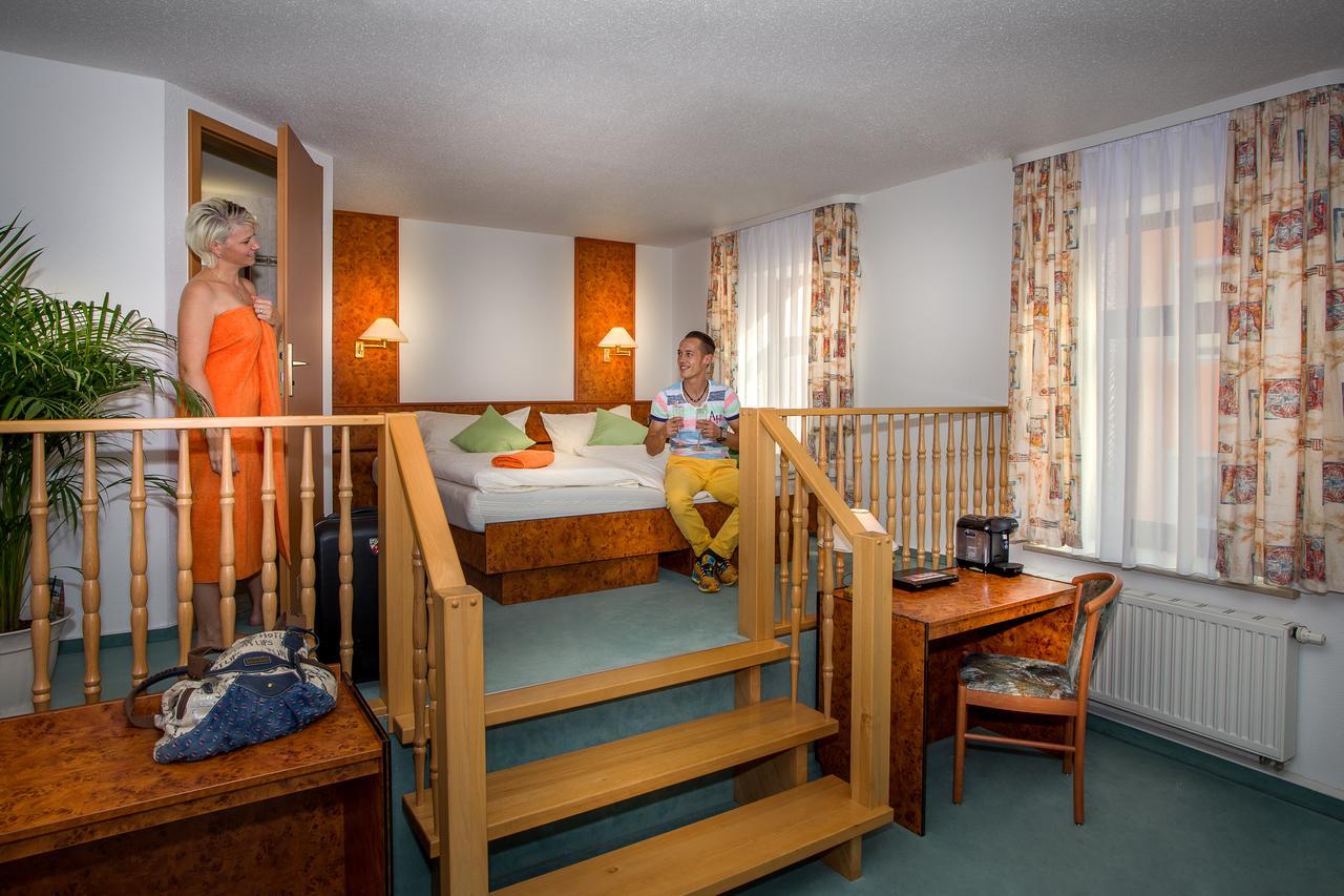 Hotel Am Markt Ehrenfriedersdorf Dış mekan fotoğraf